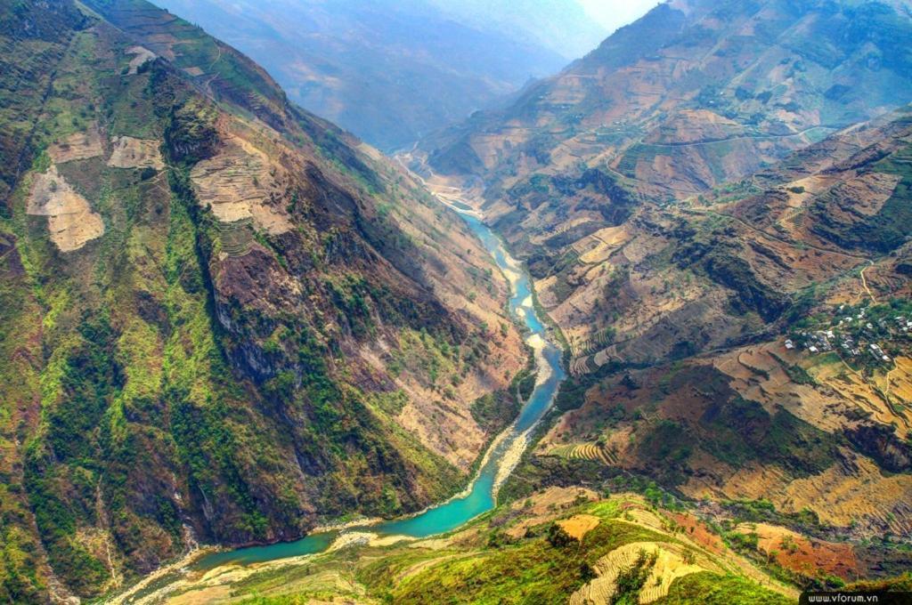 Huyen Tram Guesthouse Dong Van  Dış mekan fotoğraf